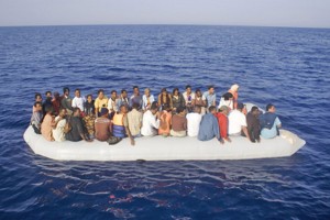 лодка мигранты беженцы